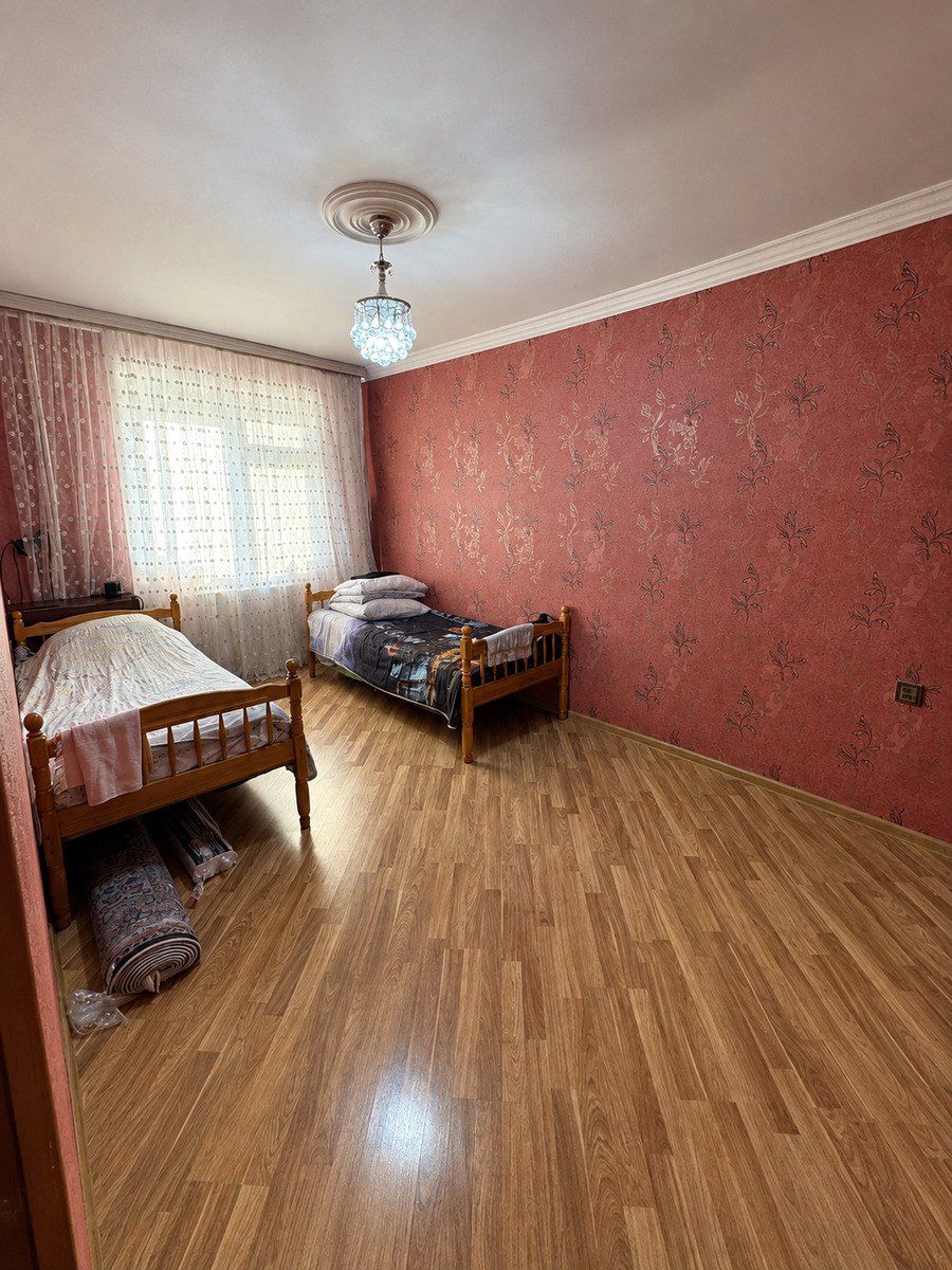 Satılır 3 otaqlı köhnə tikili 90 m² — Mənzil, Bakı (4)