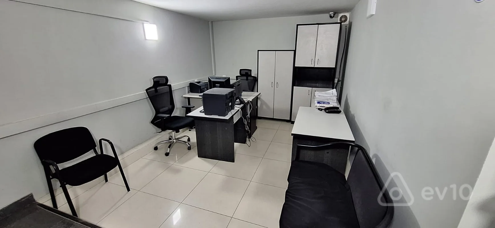 Obyekt, 200 m², ayna sultanova parkı yaxınlığı — kirayə — Bakı