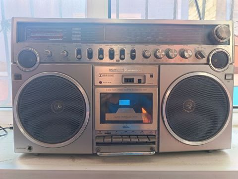 National Panasonic RX-5500 portativ stereo maqnitofon Xüsusiyyətlər — Digah