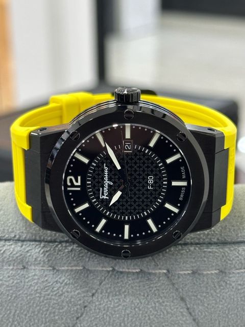 "Salvatore Ferragamo F80 Quartz Black Dial Yellow" qol saatı — Bakı