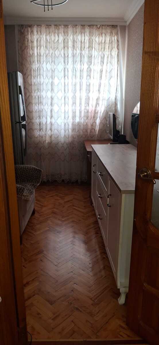 Satılır 4 otaqlı köhnə tikili 100 m² — Mənzil, Bakı (8)