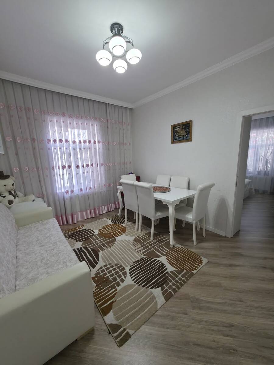 Satılır 4 otaqlı həyət evi/bağ evi 130 m² — Ev, villa, Bakı (2)