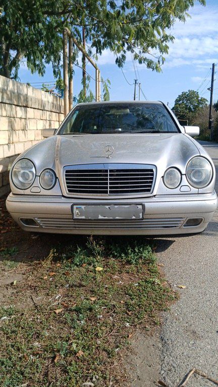 Mercedes E 230, 2.3 L, 1996 il, 400 000 km — Xaçmaz