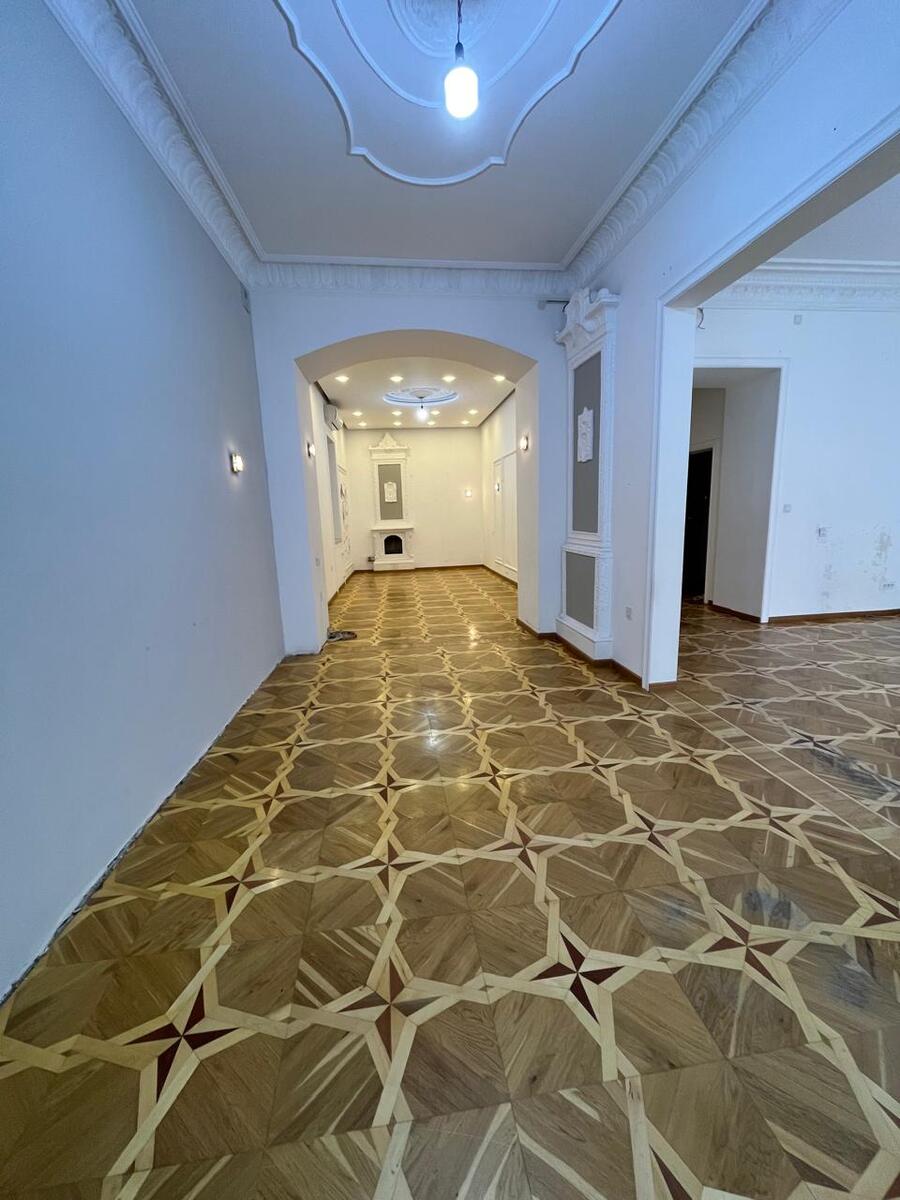 Satılır 4 otaqlı köhnə tikili 102 m² — Mənzil, Bakı (8)