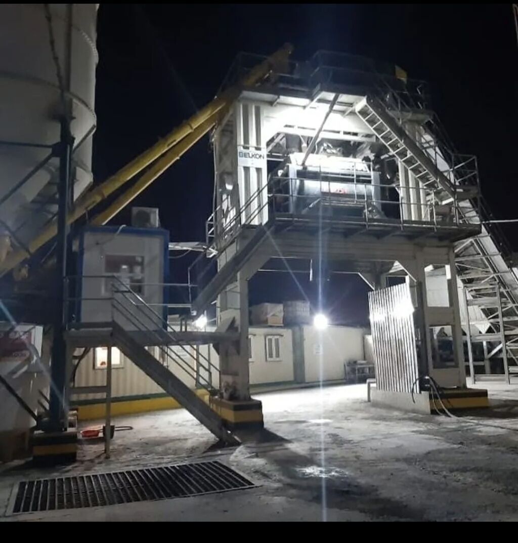 Xüsusi beton istehsalı və yerində tökmə xidməti - Müxtəlif markalarda — Tikinti xidmətləri, Digah (3)