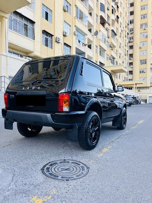 Lada (VAZ) Niva, 1.7 L, 2023 il, 30 000 km — Avtomobillər, Bakı (8)
