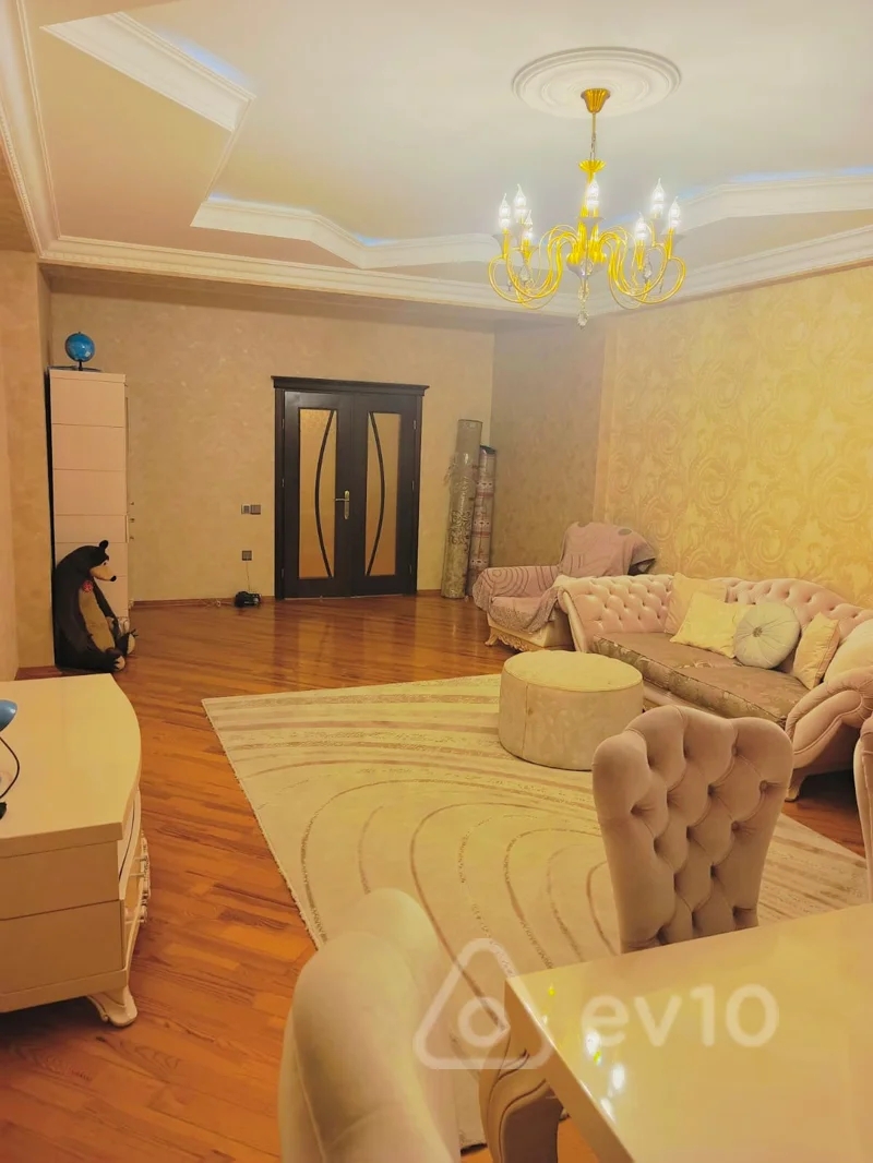 3 otaqlı mənzil, 140 m², Elşən Süleymanov küçəsi — kirayə — Mənzil, Bakı (2)