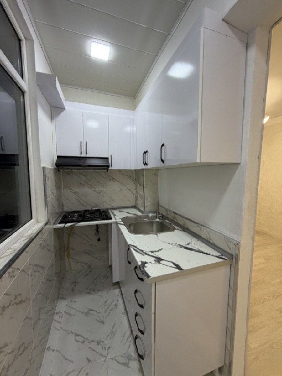 Satılır 2 otaqlı köhnə tikili 40 m² — Mənzil, Bakı (7)