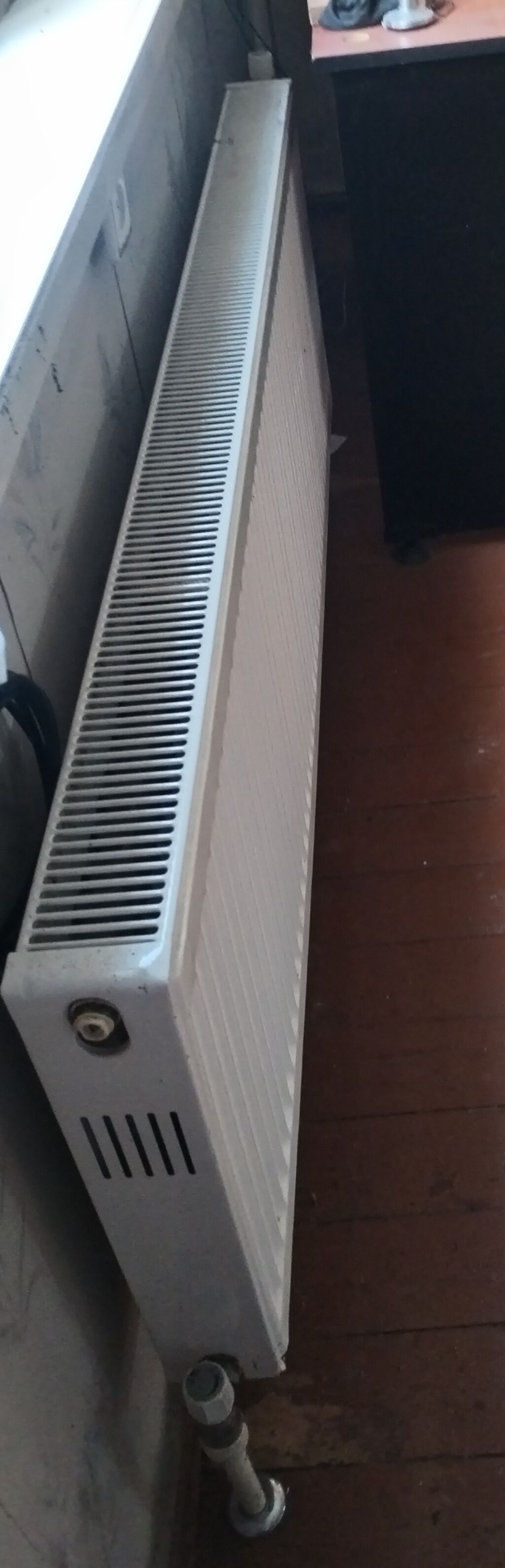 Panel tipli polad radiator Normal vəziyyətədi 3-4 il işləyib heç bir — Radiatorlar, Masazır