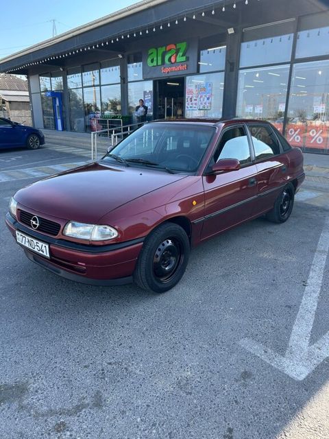 Opel Astra, 1.6 L, 1995 il, 372 000 km — Bakı