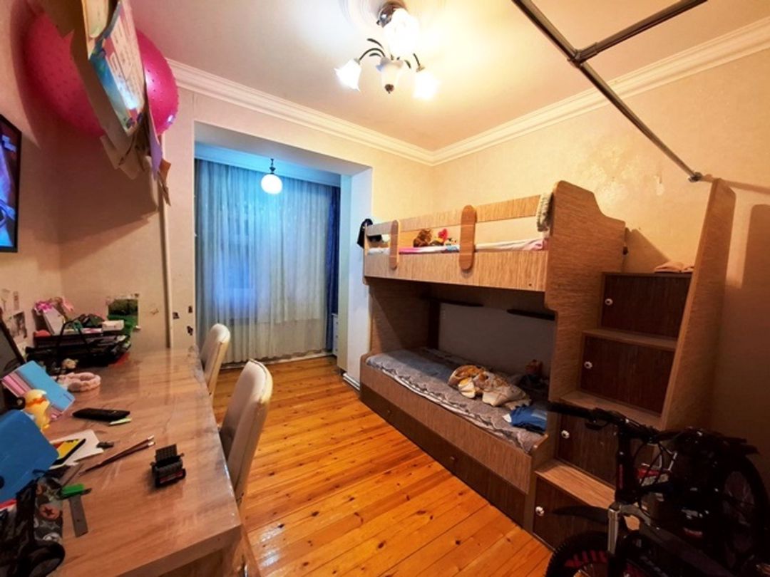 Satılır 3 otaqlı köhnə tikili 75 m² — Mənzil, Bakı (8)