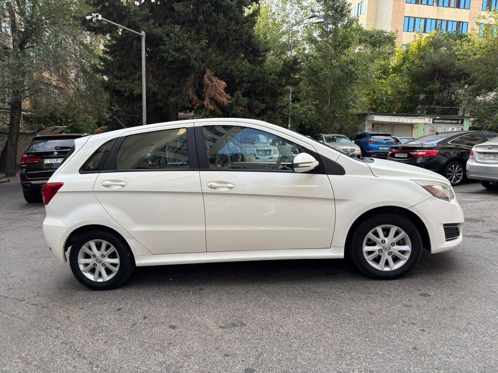 Baic A115, 1.5 L, 2015 il, 189 000 km — Avtomobillər, Bakı (4)