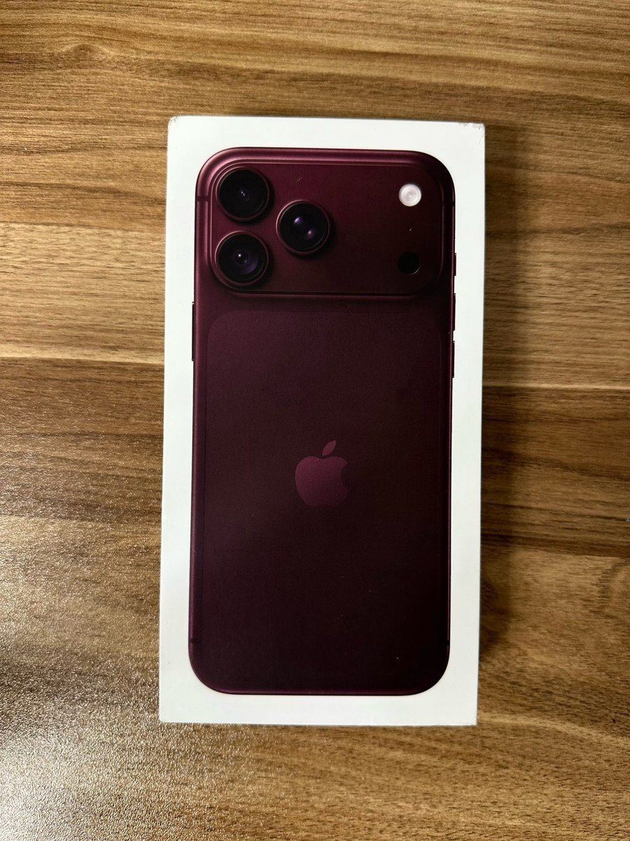 Apple iPhone 18 Pro Max Burgundy 256GB/12GB — Smartfonlar, Bakı (2)