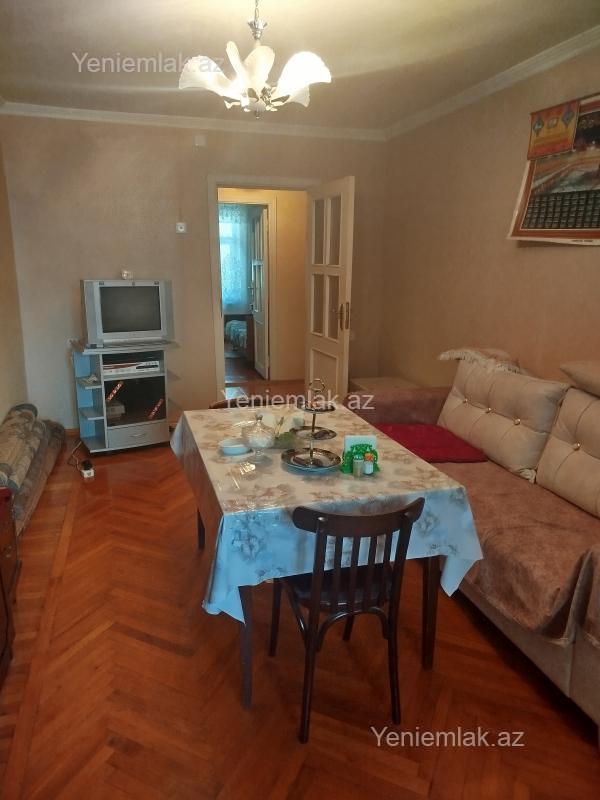 Satılır 2 otaqlı Bina evi menzil (Köhnə tikili), 47 m², 5-ci mikrorayon — Mənzil, Sumqayıt (2)