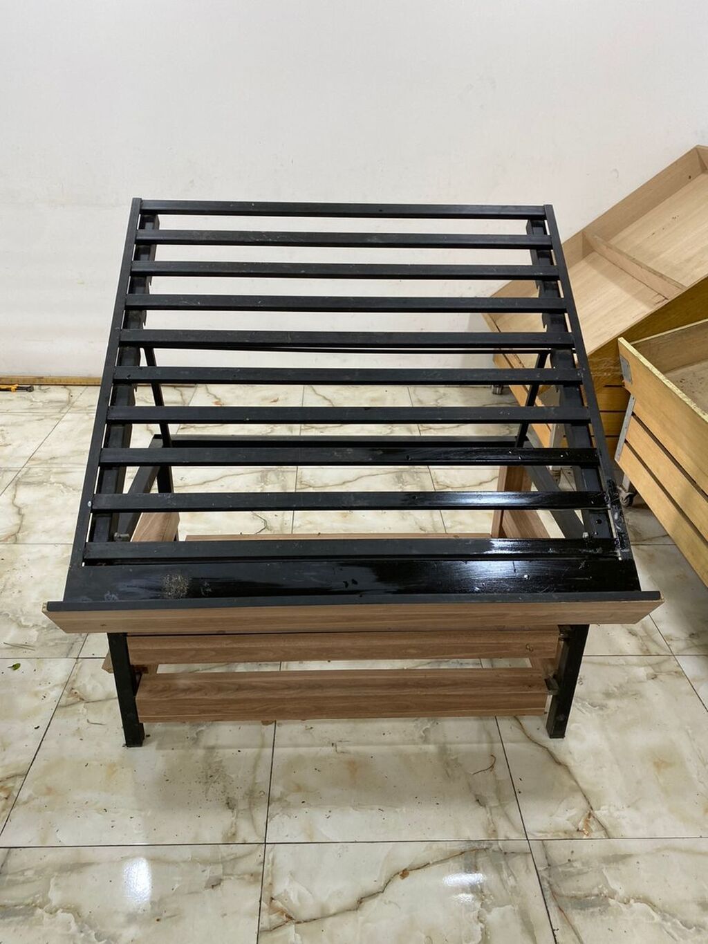 Meyvə-tərəvəz bölməsi üçün vitrin/stand dəsti - Mağaza və — Vitrini, Digah (3)