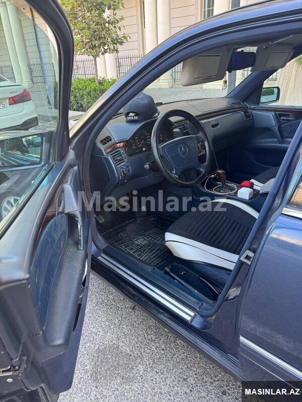 Mercedes E230, 1997 il 10-RL-541 — Avtomobillər, Bakı (7)