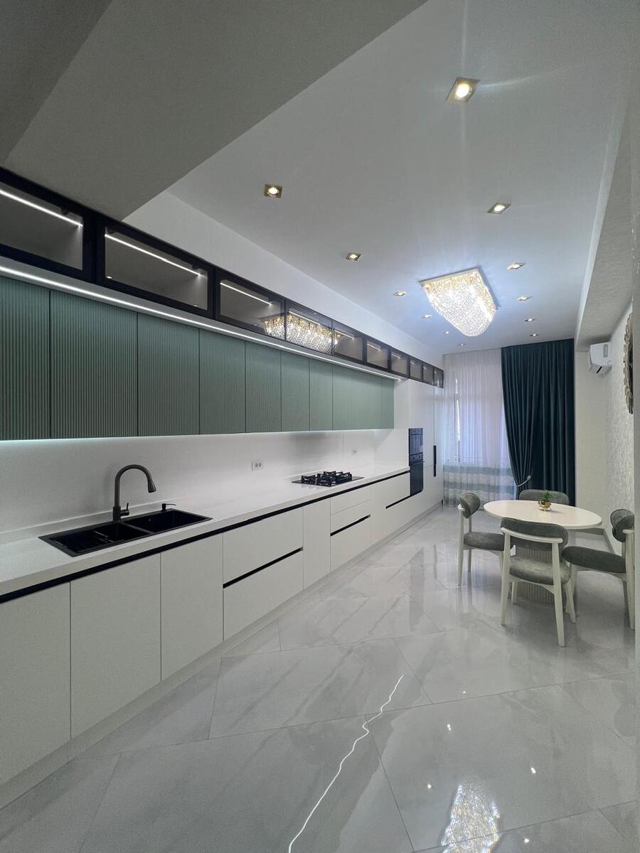 Satılır 4 otaqlı yeni tikili 186 m² — Mənzil, Bakı (8)