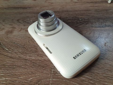 Samsung Galaxy K Zoom, 8 GB, rəng - Ağ, Düyməli, Sensor, Barmaq izi — Bakı