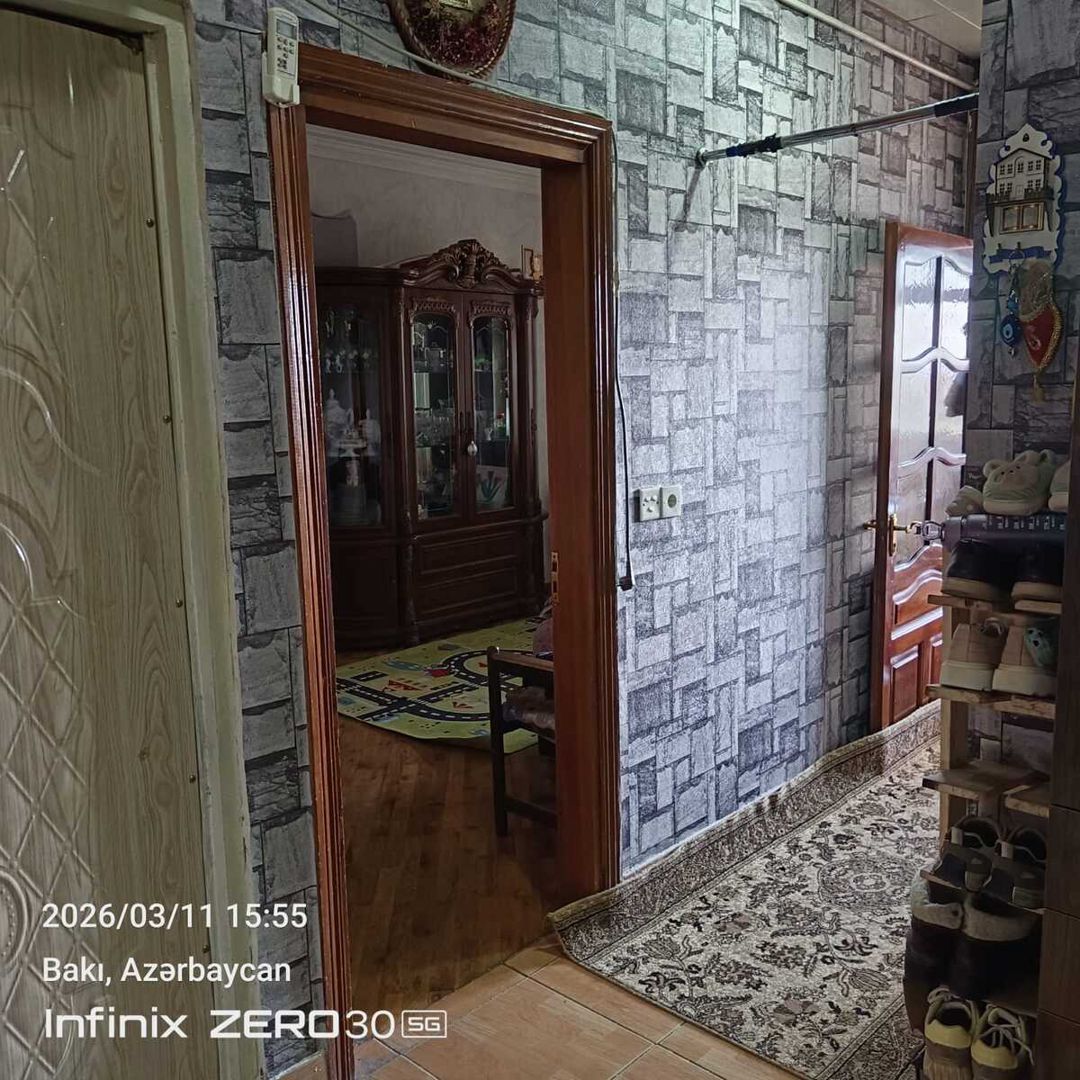 Satılır 2 otaqlı köhnə tikili 72 m² — Mənzil, Bakı (4)