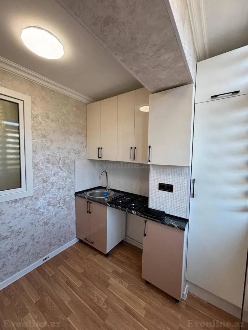 Satılır 3 otaqlı Mənzil Köhnə tikili 70 m² Bakı, Xətai r., Əhmədli m — Mənzil, Bakı (7)