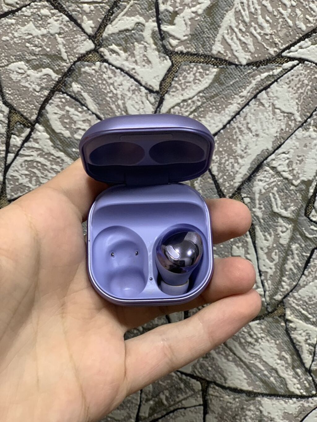 Samsung Galaxy Buds Pro (SM-R190) – bənövşəyi rəng - “Sound by AKG” — Qulaqcıqlar, Digah (2)