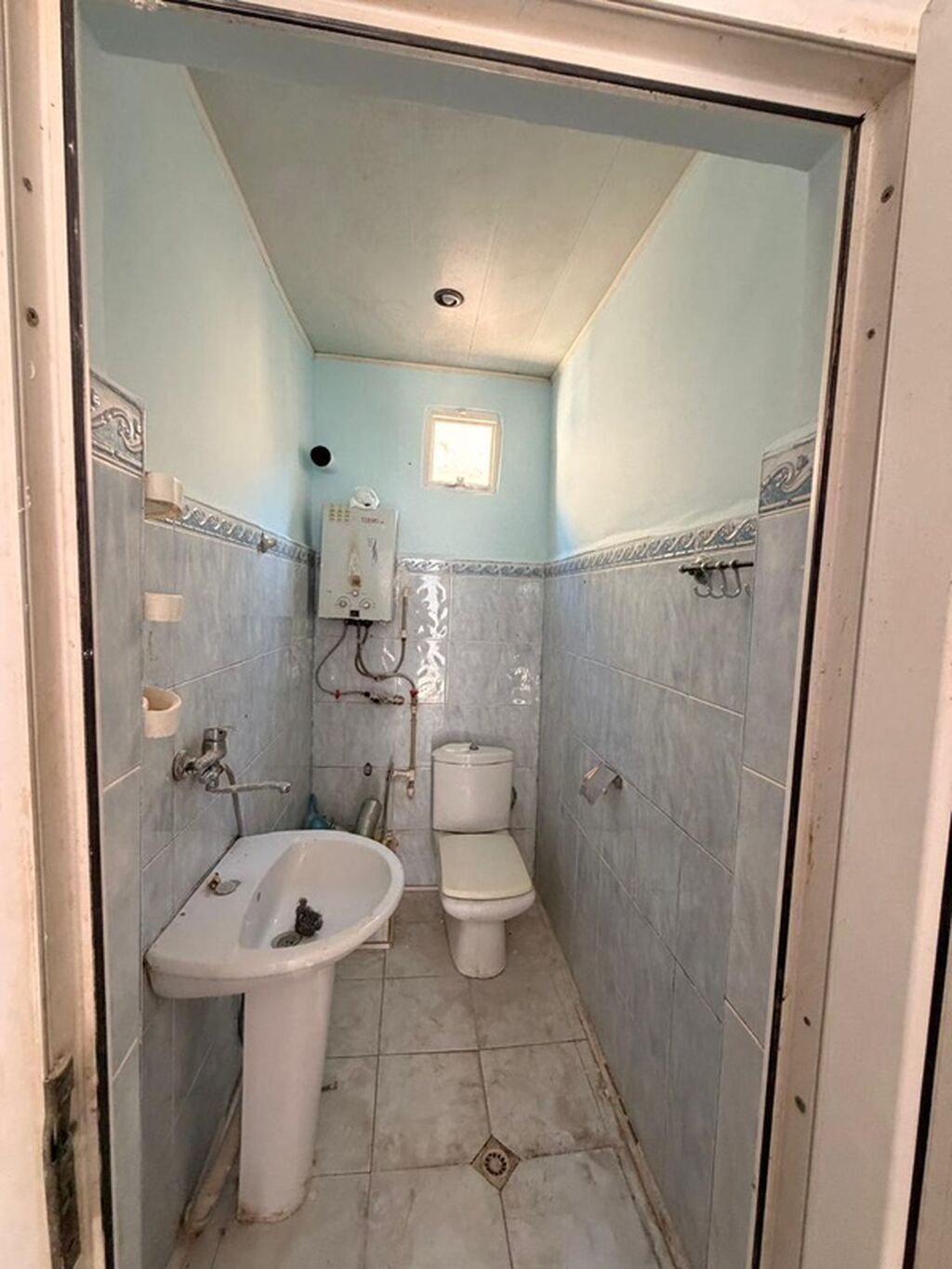 Xirdalanda beyendim terefde 2-otaqli heyet üvi satisa cixdi heyete — Ev, villa, Xırdalan (5)