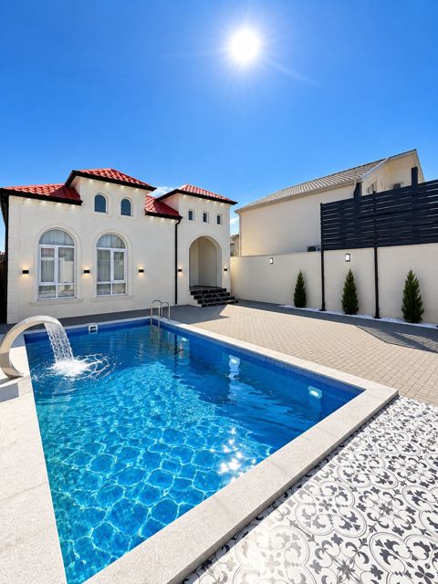 Satılır 4 otaqlı həyət evi/bağ evi 165 m² — Bakı