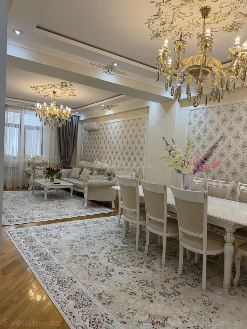 Satılır 3 otaqlı Mənzil Yeni tikili 161 m² Bakı, Xətai r., Əhmədli m — Bakı