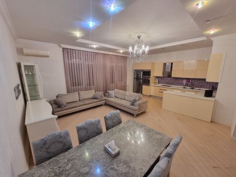 Satılır 3 otaqlı yeni tikili 137 m² — Bakı