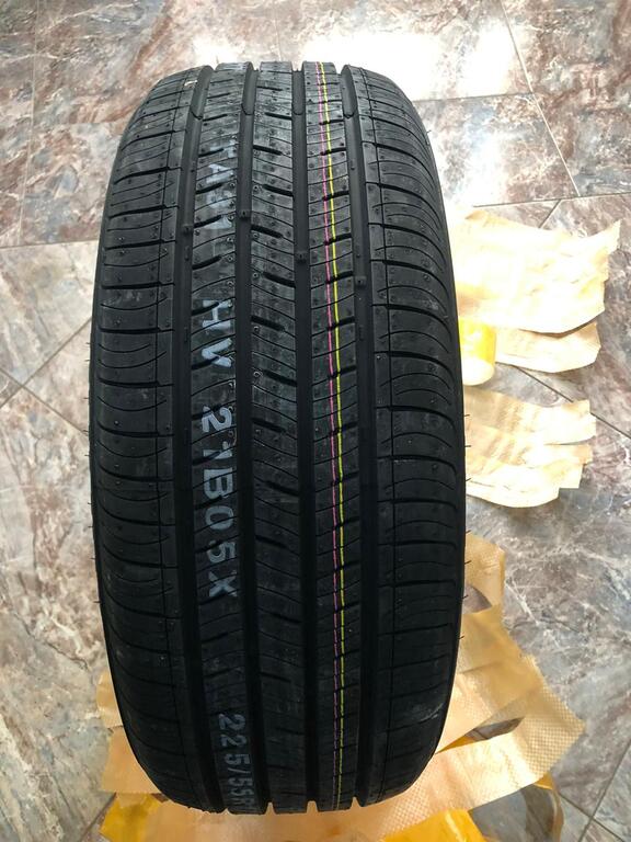 "Kumho" şinləri 225/50 R17 — Ehtiyat hissələri və aksesuarlar, Bakı (2)
