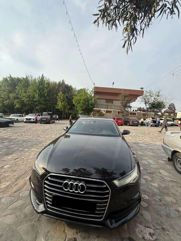 Audi A6, 2.0 L, 2015 il, 280 000 km — Avtomobillər, Gəncə (5)