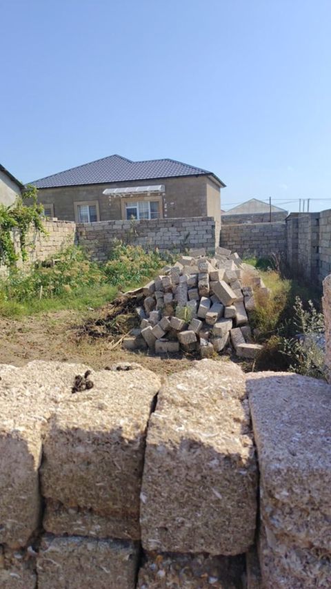 3 sot, Tikinti — Digah