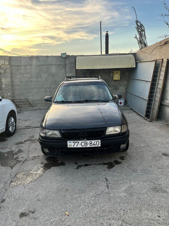 Opel Astra, 1.6 L, 1995 il, 335 000 km 77-CB-840 — Avtomobillər, Bakı