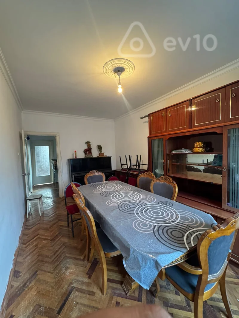 5 otaqlı mənzil, 100 m², e.sixlinski — kirayə — Bakı