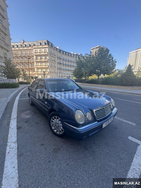 Mercedes E230, 1997 il 10-RL-541 — Avtomobillər, Bakı (3)