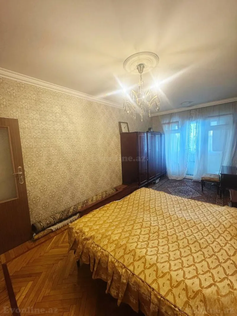 Satılır 4 otaqlı Mənzil Köhnə tikili 85 m² Bakı, Xətai r., Əhmədli m — Mənzil, Bakı (7)