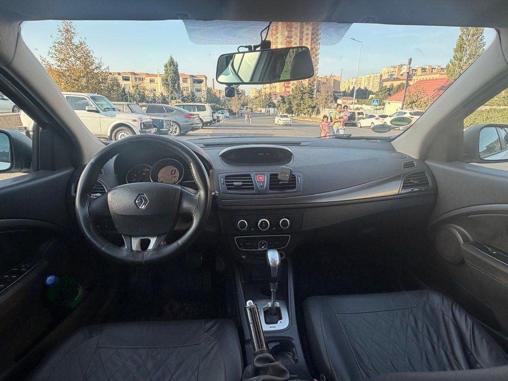 Renault Megane, 1.5 L, 2010 il, 347 787 km 99-VB-570 — Avtomobillər, Bakı (11)