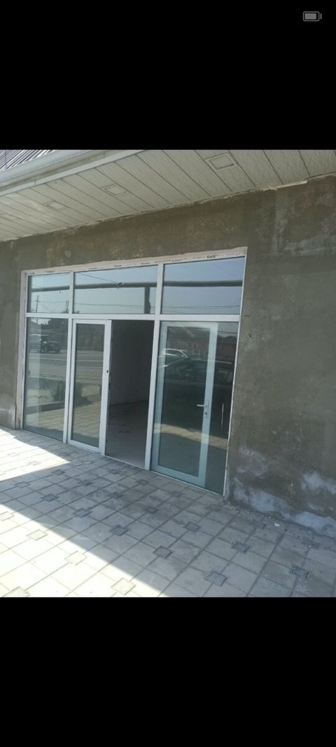 Qapı və pəncərələr — Bakı