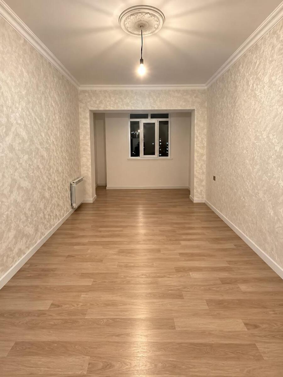 Satılır 2 otaqlı köhnə tikili 75 m² — Mənzil, Bakı (4)