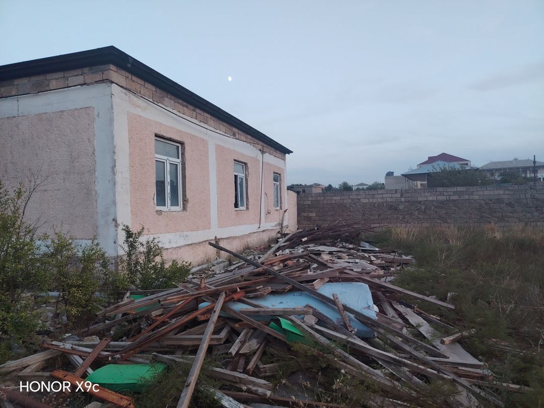 Bağ evi, Görədil qəs — Ev, villa, Bakı (2)