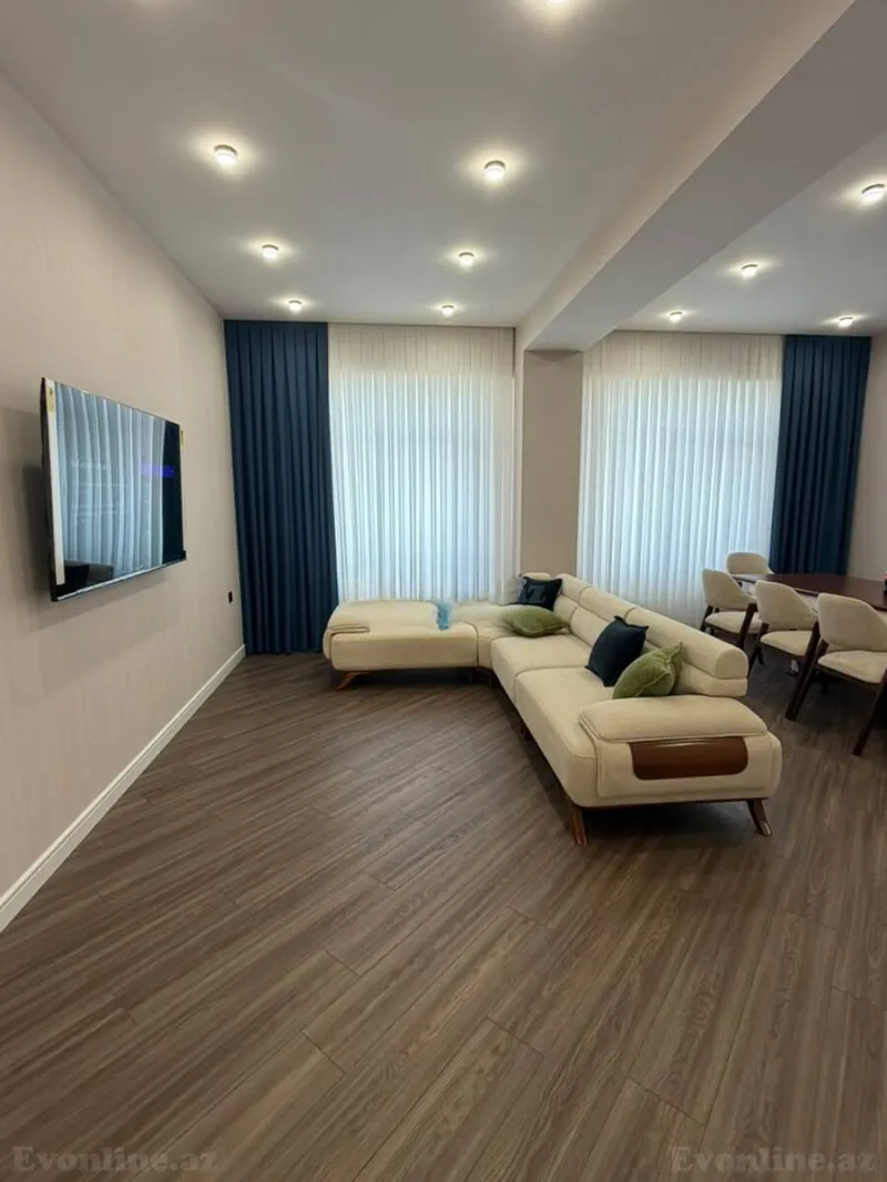 Kirayə verilir 3 otaqlı Mənzil Yeni tikili 160 m² Bakı, Xətai r., Ağ şəhər — Mənzil, Bakı (3)
