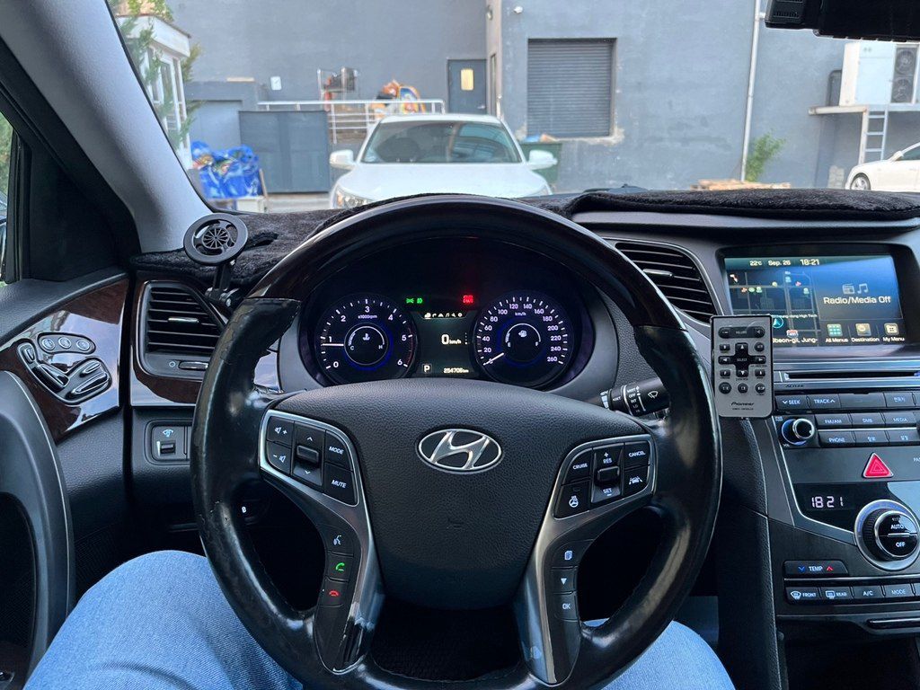 Hyundai Grandeur, 2.2 L, 2015 il, 254 712 km — Avtomobillər, Bakı (6)