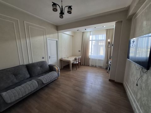 Satılır 3 otaqlı yeni tikili 84 m² — Bakı