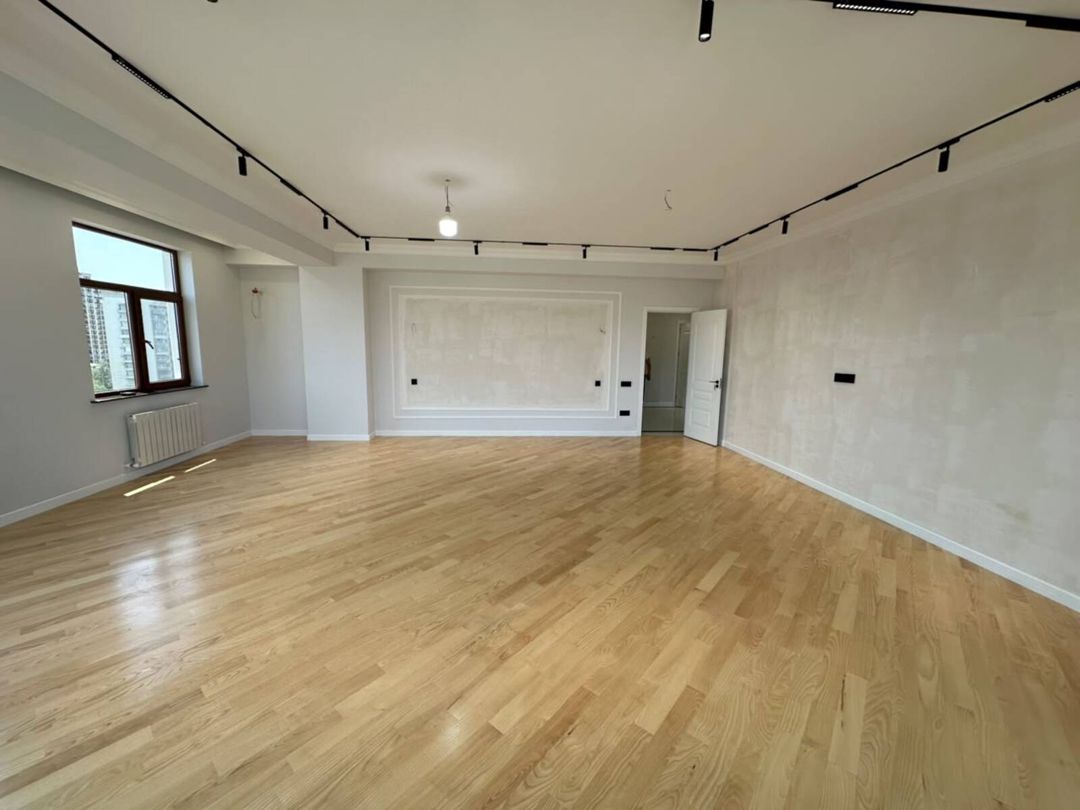 Satılır 4 otaqlı yeni tikili 211 m² — Mənzil, Bakı (4)