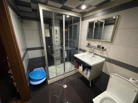 2-otaqlı mənzil kirayə verilir, 28 may m., 130 m² — Bakı