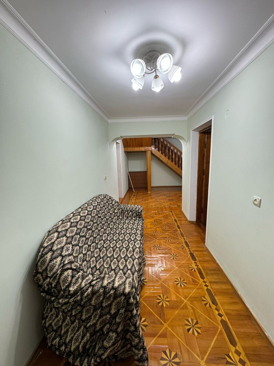 İcarəyə verilir 9 otaqlı həyət evi/bağ evi 300 m² — Ev, villa, Bakı (8)
