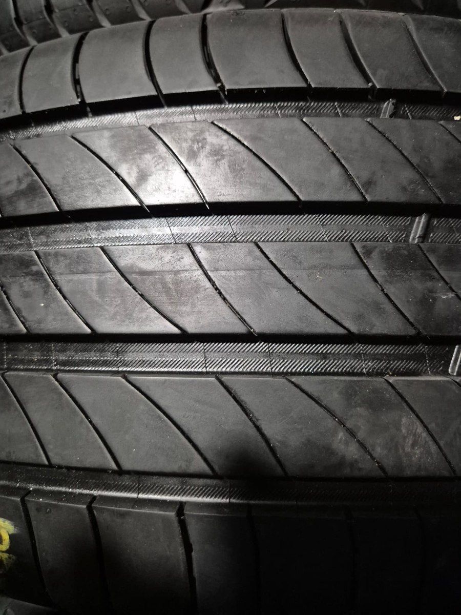 Michelin təkərləri 245/50 R20 — Ehtiyat hissələri və aksesuarlar, Bakı (2)