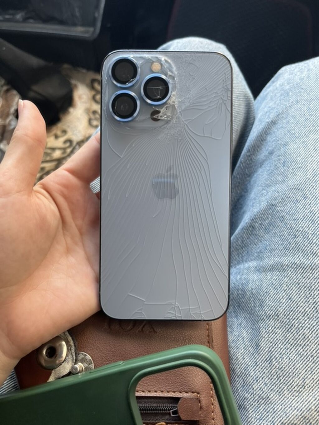 IPhone 13 Pro, 128 GB, Gümüşü, Qırıq — Apple iPhone, Bakı (4)