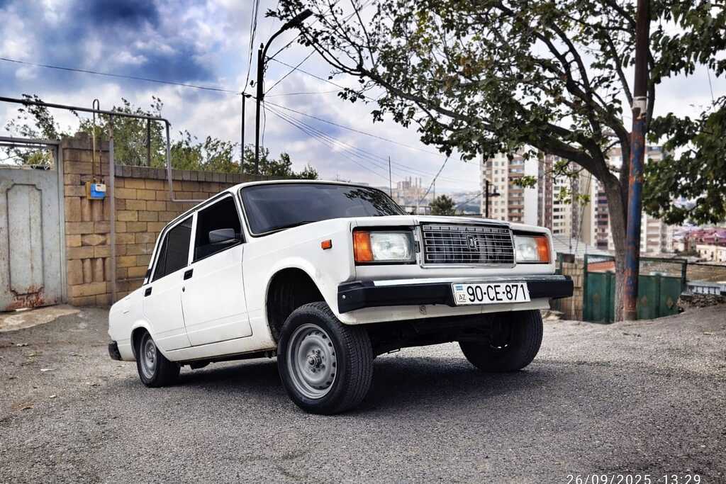 Lada (VAZ) 2107, 1.6 L, 2008 il, 11 000 km 90-CE-871 — Avtomobillər, Bakı (4)