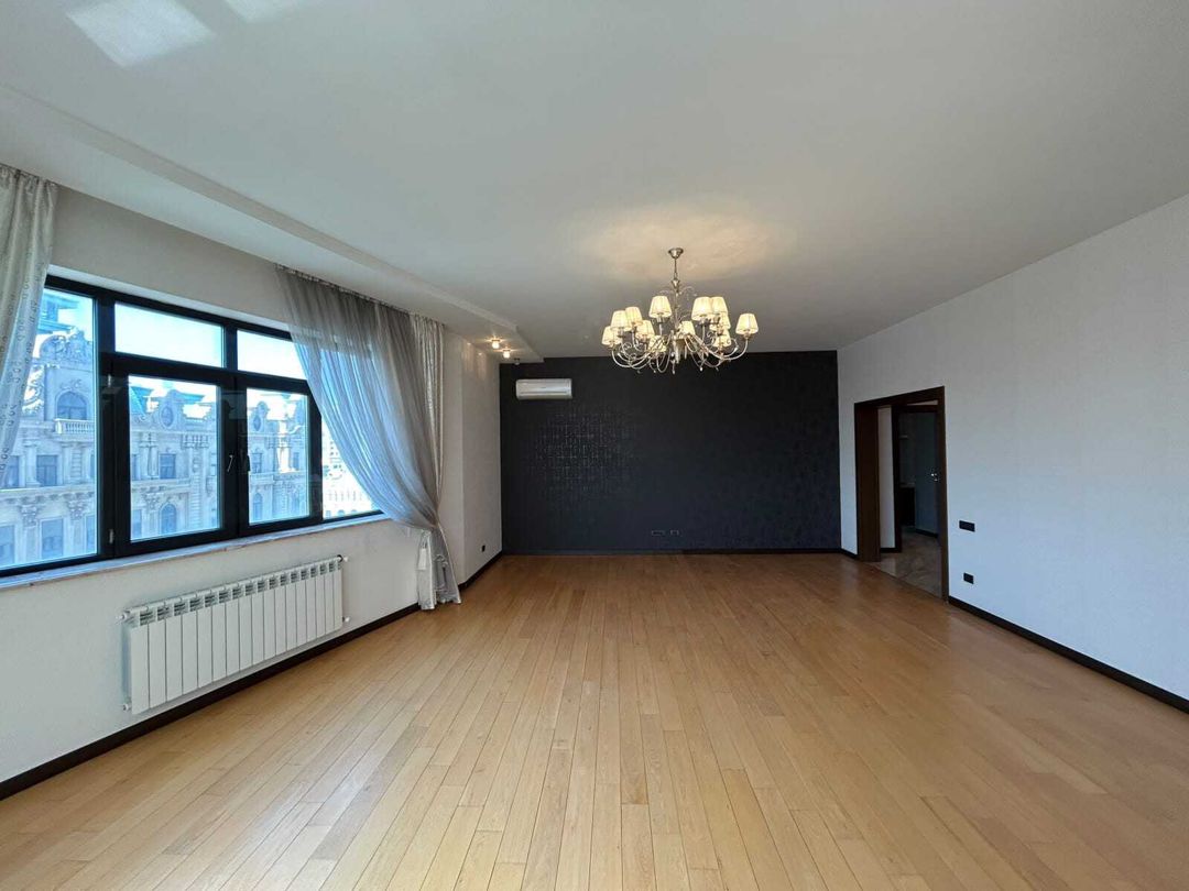 Satılır 3 otaqlı yeni tikili 130 m² — Mənzil, Bakı (4)